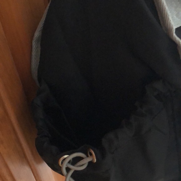 Old Navy Gym Bag Black/grey get going , get active logo on trim on both sides! - Picture 6 of 12